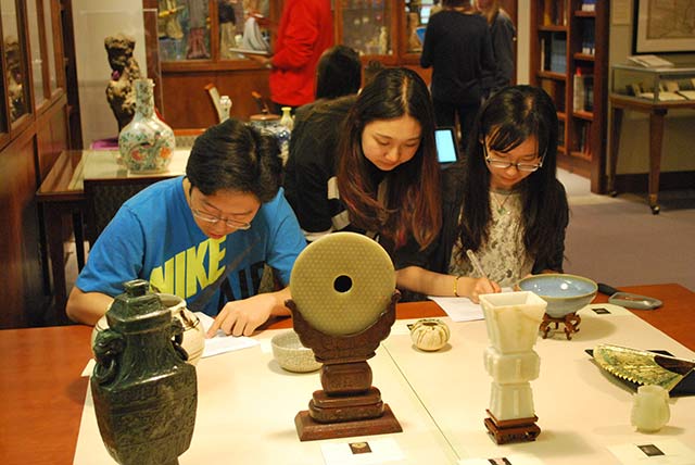 Special Collections - Yan Sun with Students Asian Art