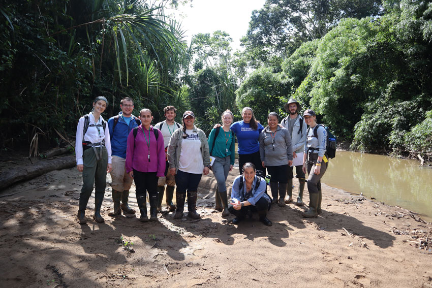 Group shot of students in the Amazon