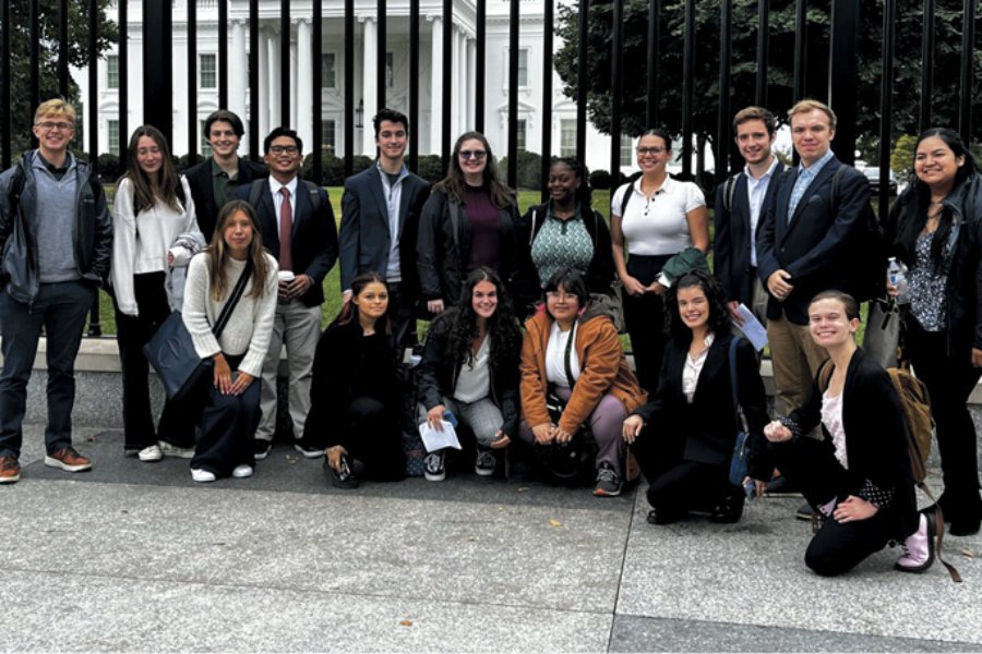 Professor Anne Douds with her students in Washington DC