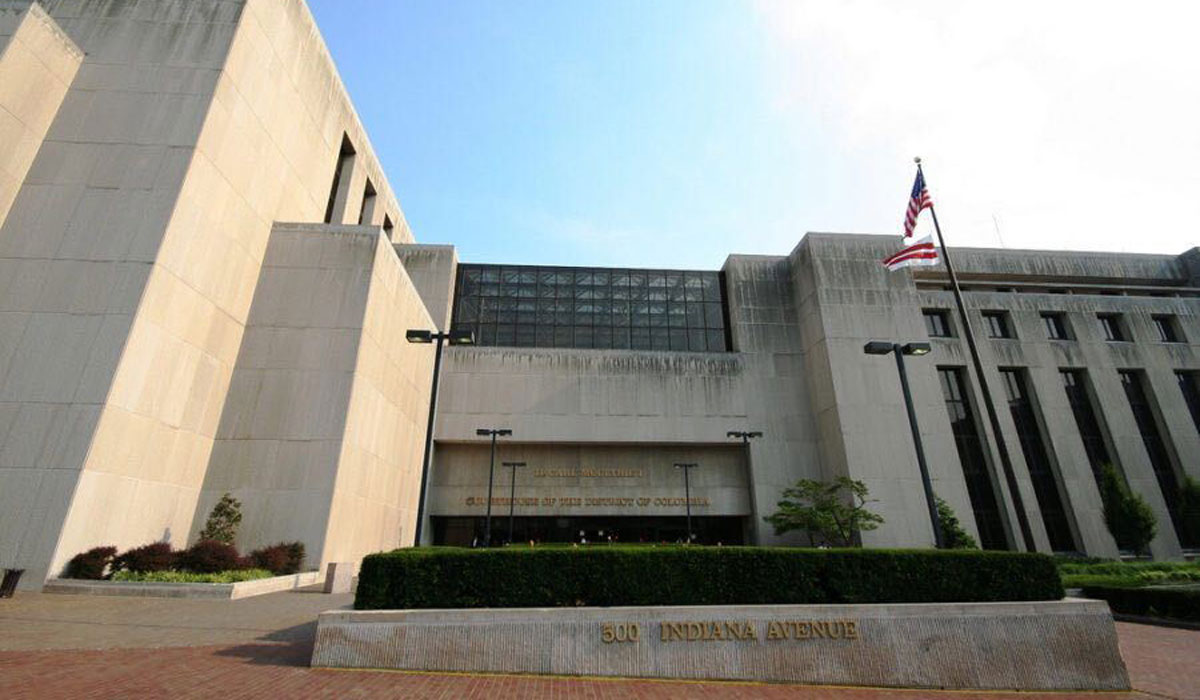 Front of the District of Columbia Courthouse building