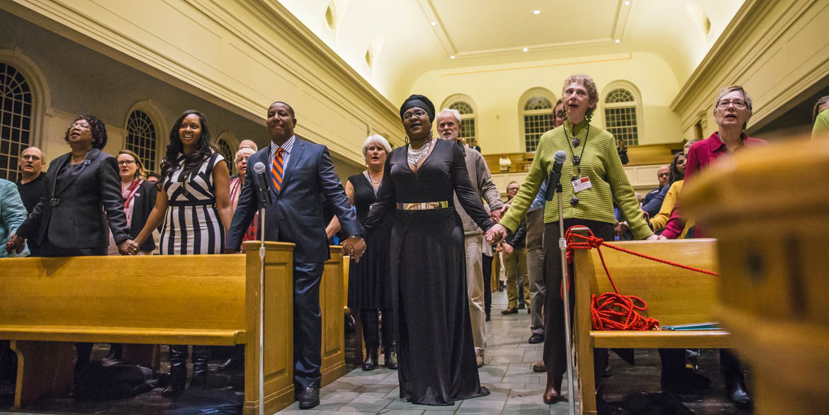 MLK Crowd joins hands