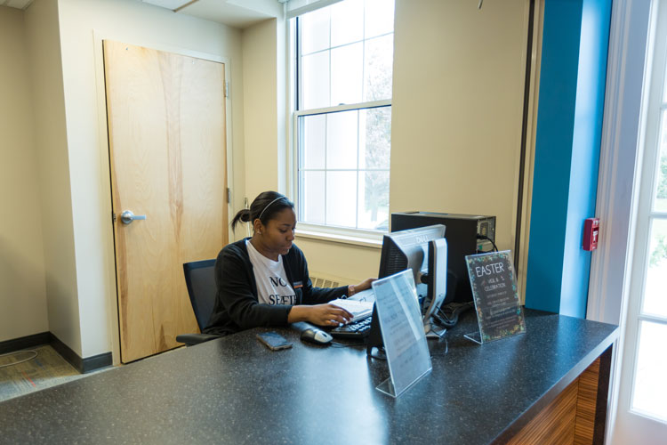 OME front desk with Tyra