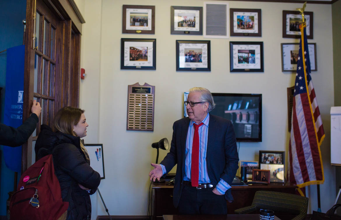 Fineman visiting Gettysburg College and speaking with Eisenhower Institute Fellows