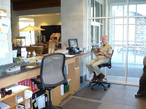Visitor's Desk