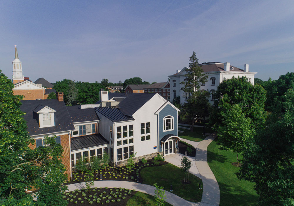 Aerial photograph of the Gettysburg College Admissions building