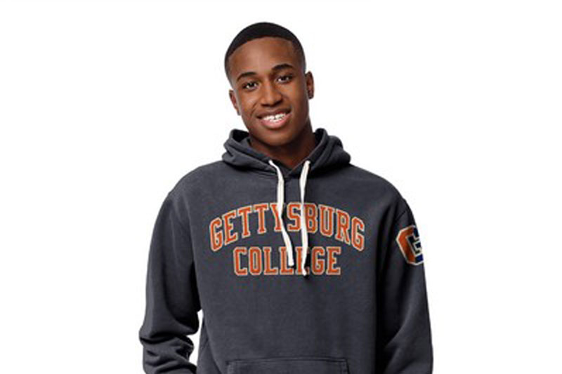 Man wearing a Gettysburg College sweatshirt