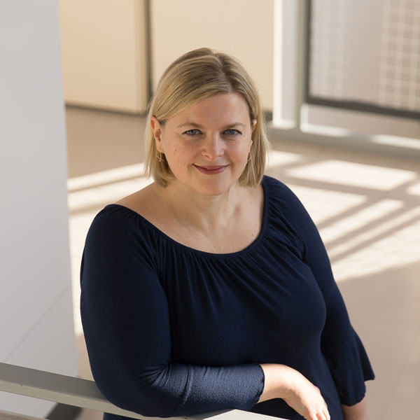 Headshot of Professor Amy Dailey