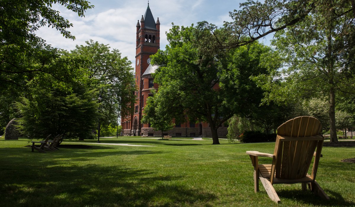 Three Gettysburg College professors were honored with 2022 teaching, mentorship awards