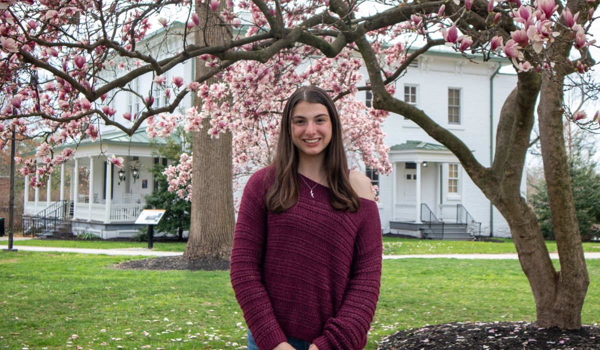 Olivia Taylor ’25 shapes her career through conversations on campus
