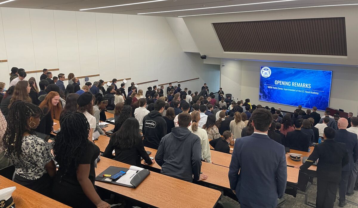 Gettysburg students gain ‘newfound knowledge’ at Naval Academy Science & Engineering Conference