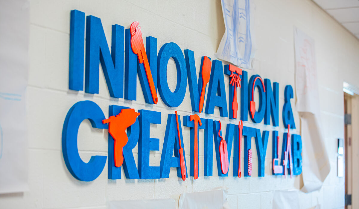 College honors Jack Rogers ’51 with Innovation and Creativity Lab renaming