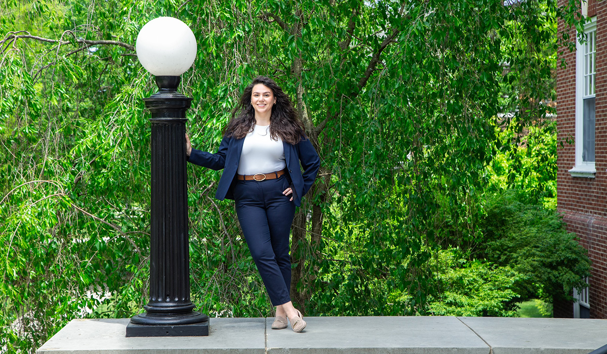 Juliette Rhinow ’25 named Key into Public Service Scholar 