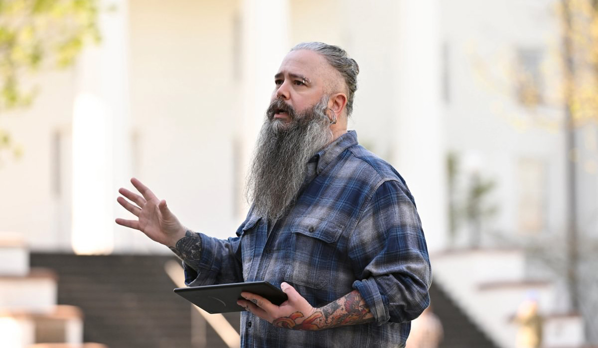 Faculty Spotlight: Interdisciplinary Studies Chair Vernon Cisney