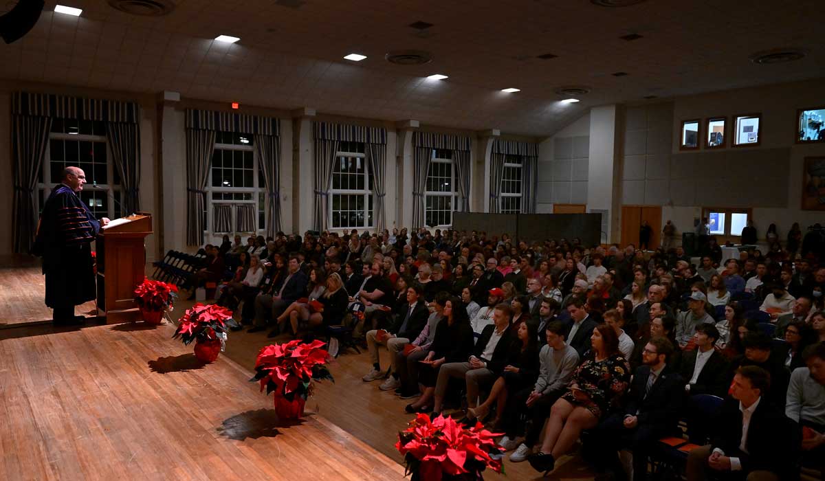 Gettysburg College pauses to celebrate 2022 midyear graduates