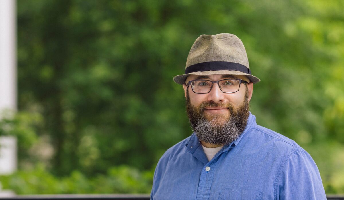 Ryan Johnson named W.K.T. Sahm Professor of Physics