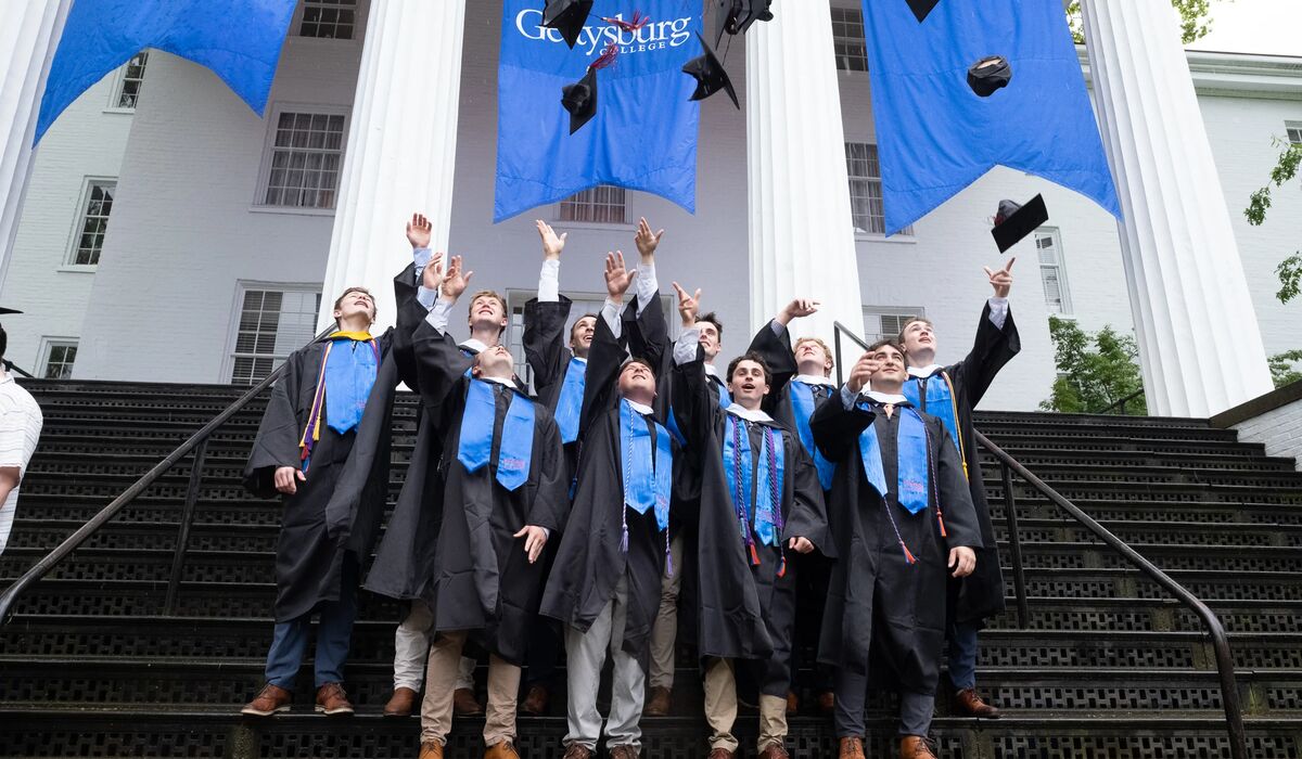 Gettysburg College holds Special Commencement for NCAA-bound seniors