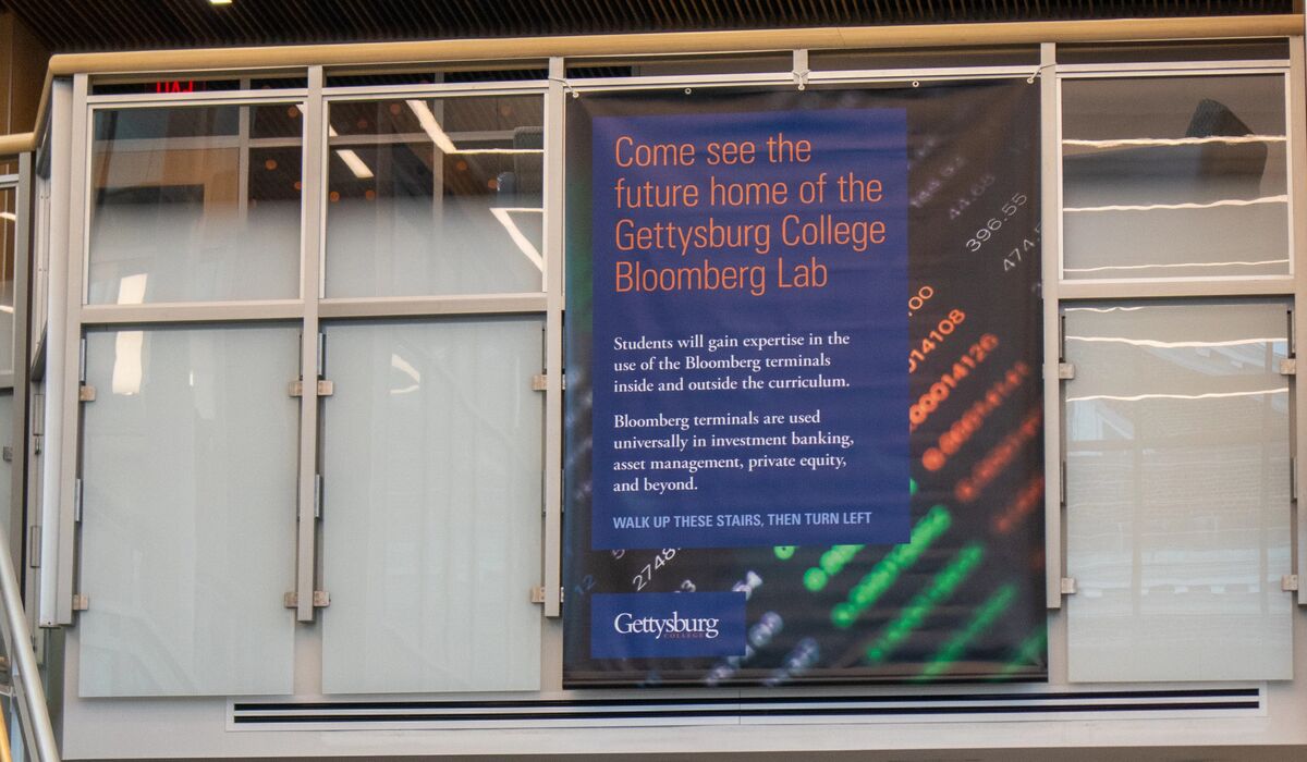 What is the Bloomberg Terminal Lab at Gettysburg College?