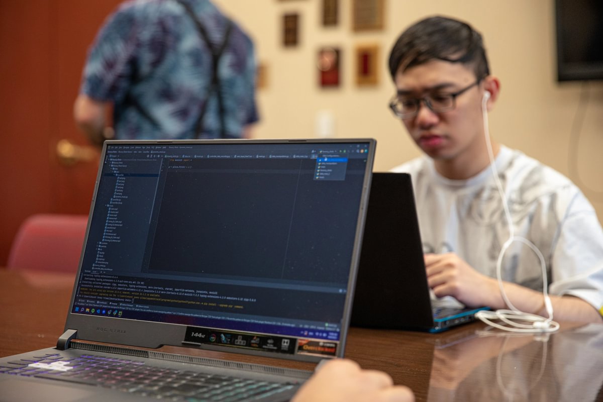 January Faculty Institute explores student learning in the AI age