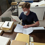 Funding for the future: Peter Wildgruber ’24 interns at Smithsonian through endowed scholarship