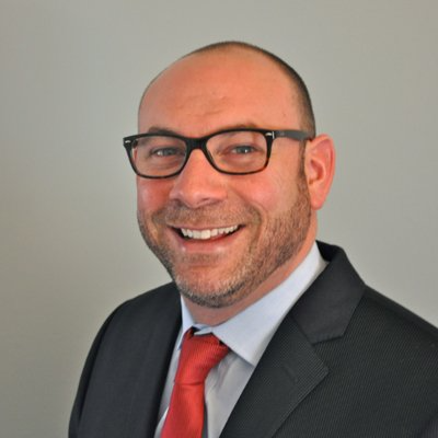 Headshot of Jonathan Hart