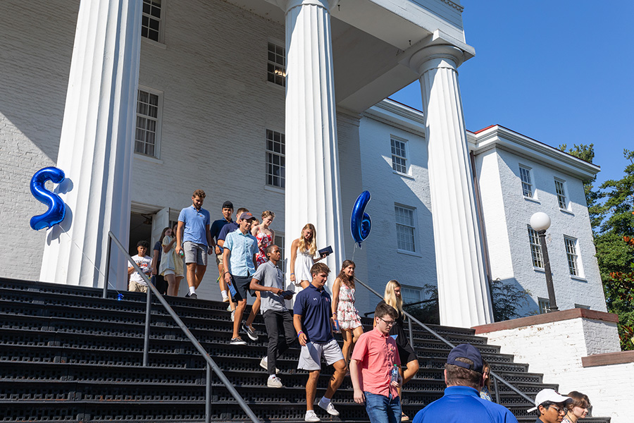  First-year students process through Pennsylvania Hall
