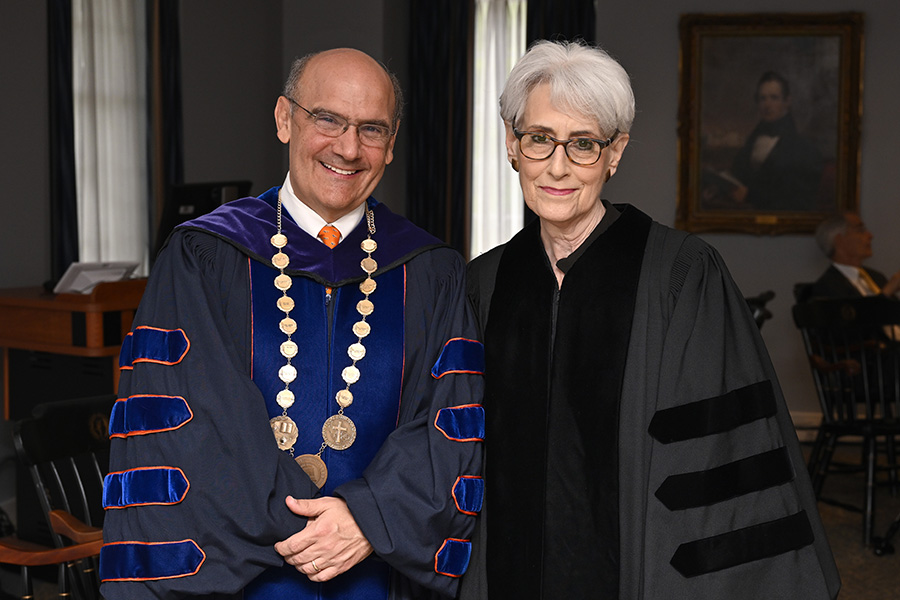 President Bob Iuliano and Deputy Secretary of State Wendy Sherman