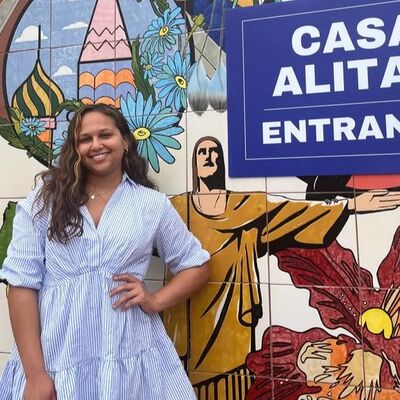 Alejandra Metz ’27