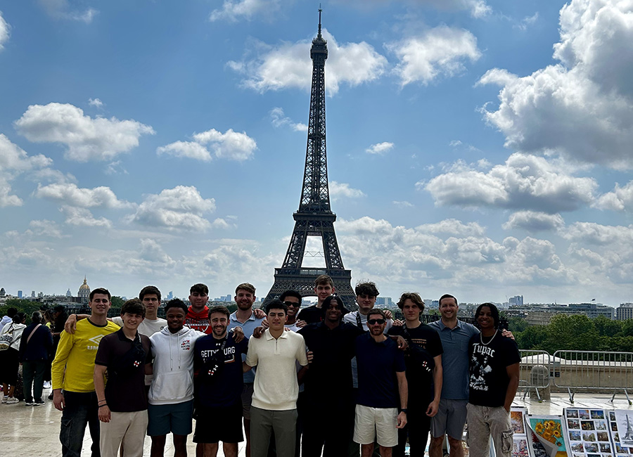 A photo of a group of athletes