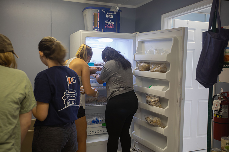 Gettysburg College students working at the Campus Kitchen