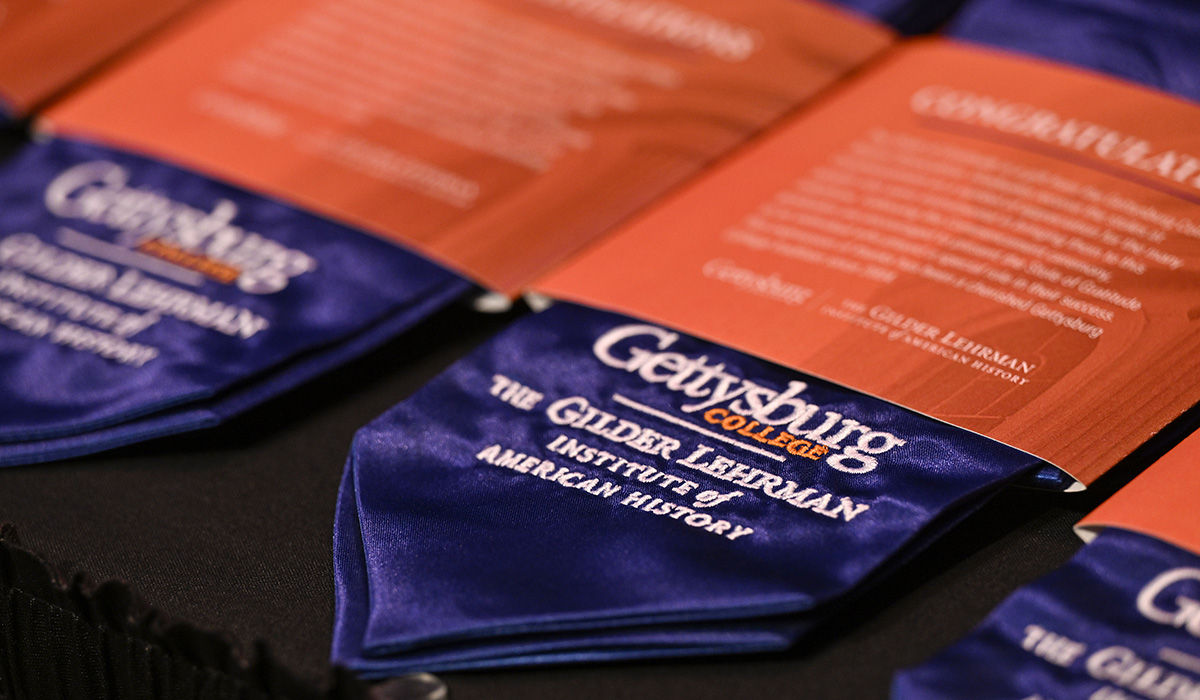 Graduates of the Gettysburg College-Gilder Lehrman Institute (GLI) M.A. program receive Stoles of Gratitude