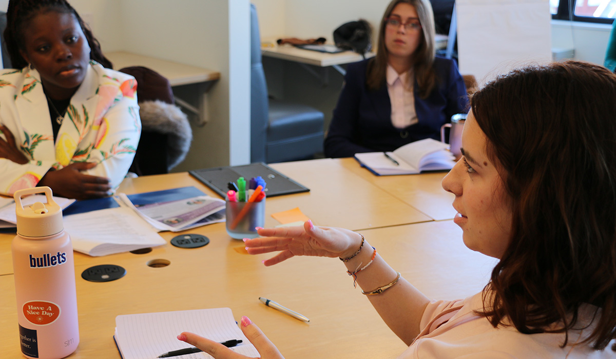 Student speak to other students