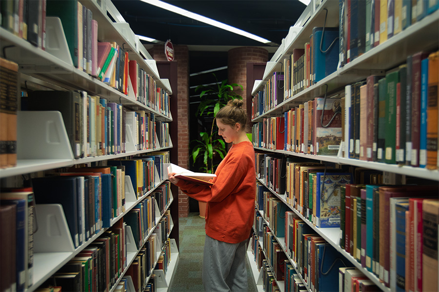 Musselman Library inside