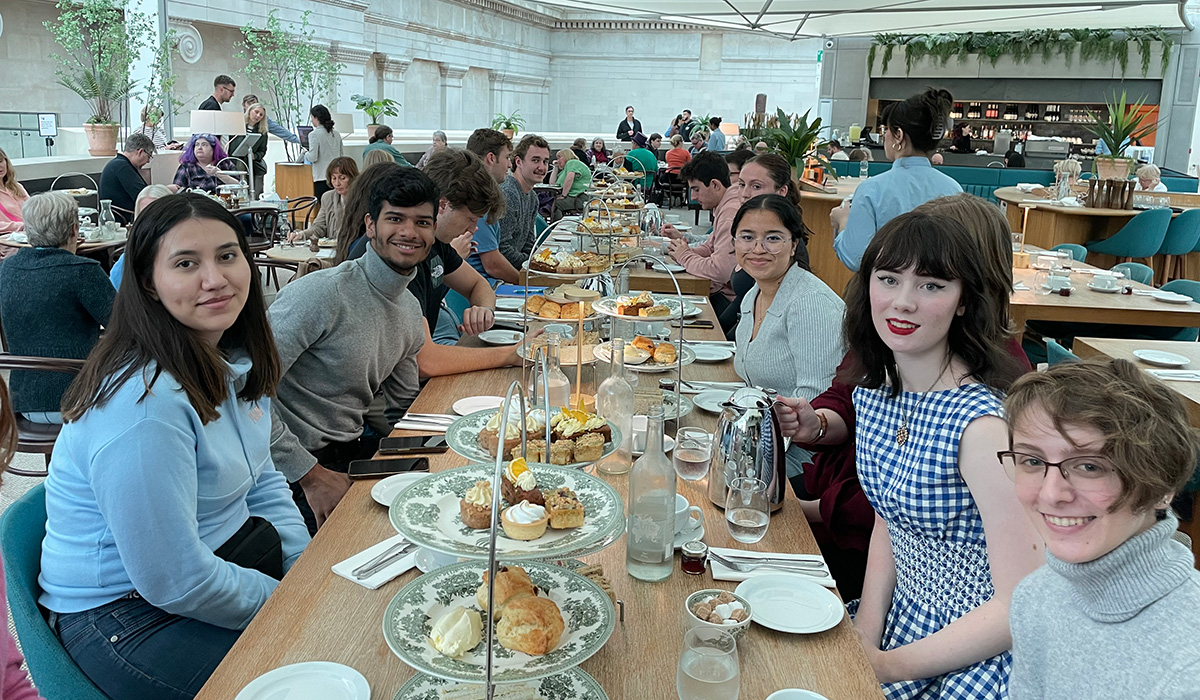 London seminar class enjoys high tea