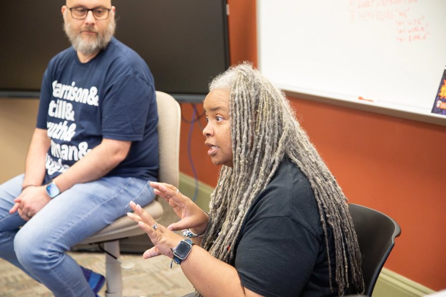 Patricia Jackson and Ben Hodge engaged with Gettysburg College undergraduate students in classes throughout the day.