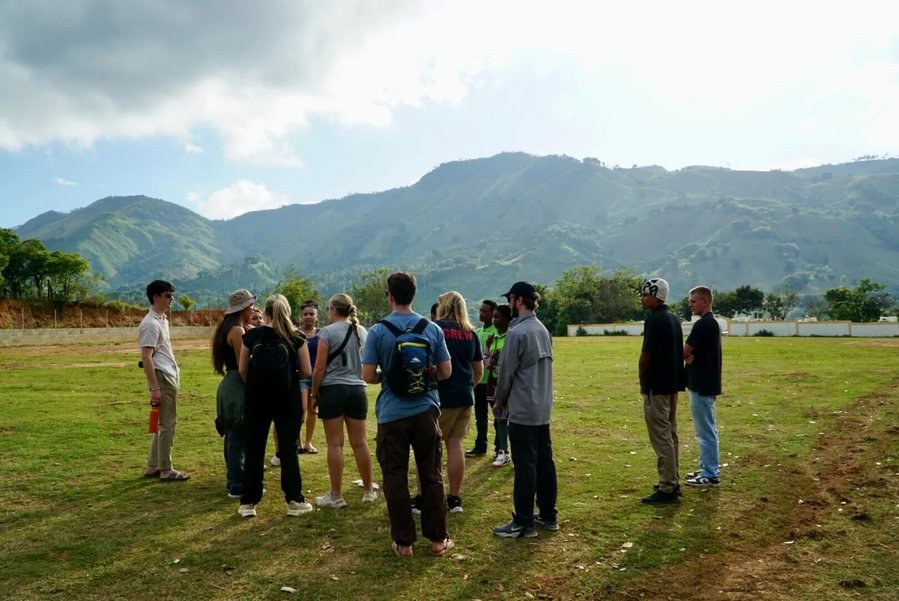 The Eisenhower Institute Undergraduate Fellows tour Rio Limpio in the Dominican Republic.