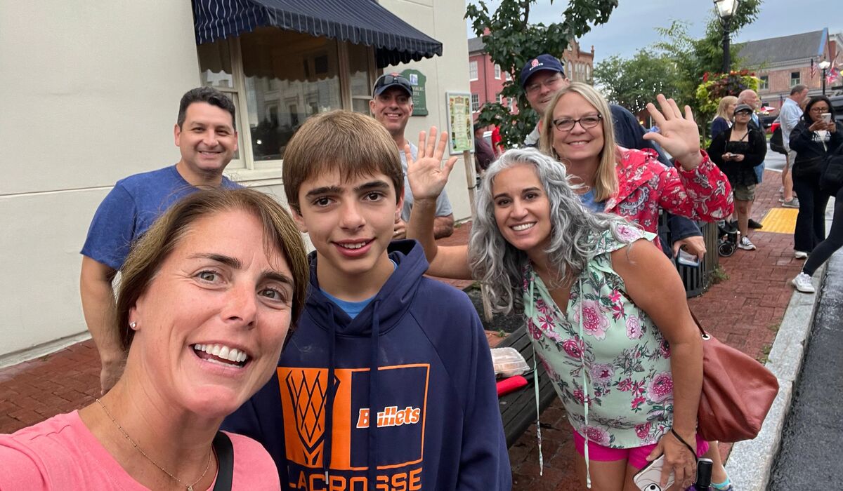 Parents and families gather to watch the First-Year Walk for the Class of 2027