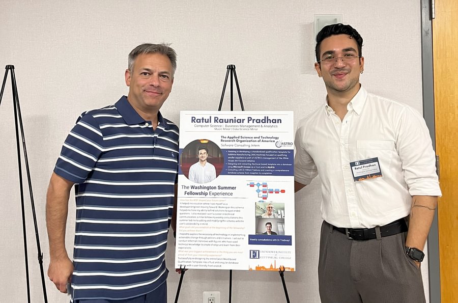 Pradhan alongside Neal Orringer, president and co-founder of ASTRO.