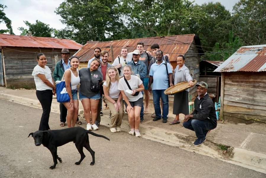 The Eisenhower Institute Undergraduate Fellows tour Rio Limpio in the Dominican Republic.