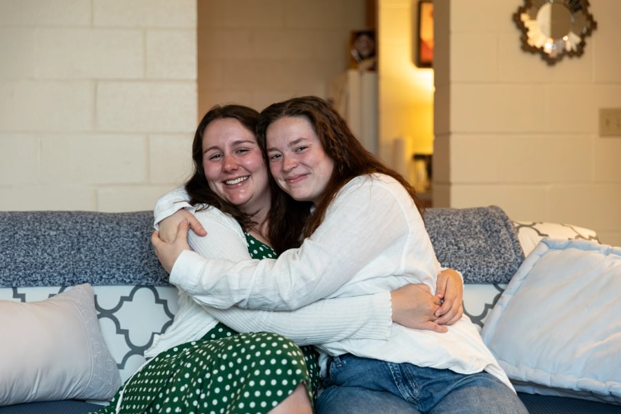 Ella Prieto ’26 and Riley Nolan ’26
