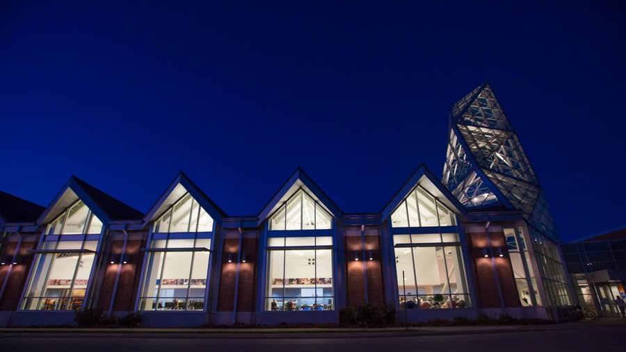 The John F. Jaeger Center for Athletics, Recreation, and Fitness houses.