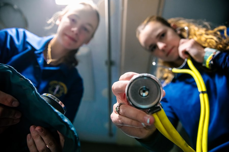 Anne Harrower &rsquo;25 and Mackenzie Szlosek &rsquo;25