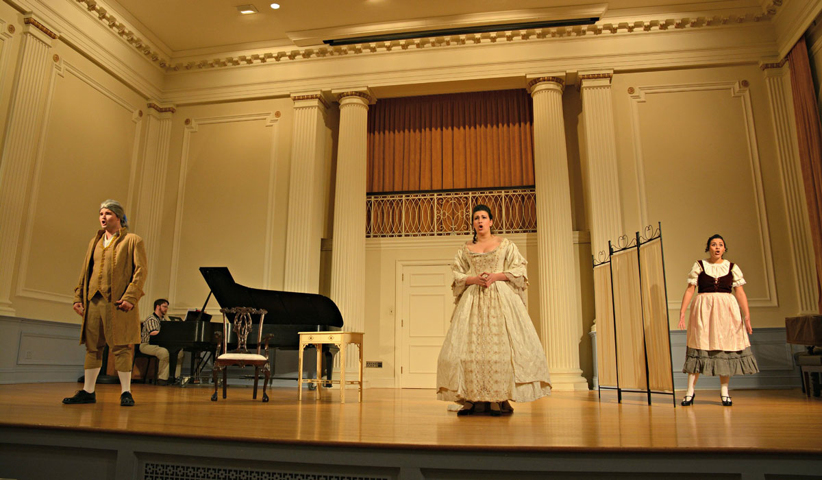 Anna Lipowitz performing opera in period attire