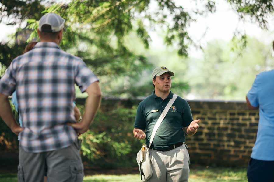 Jared Berna giving a tour at the Gettysburg National Military Park