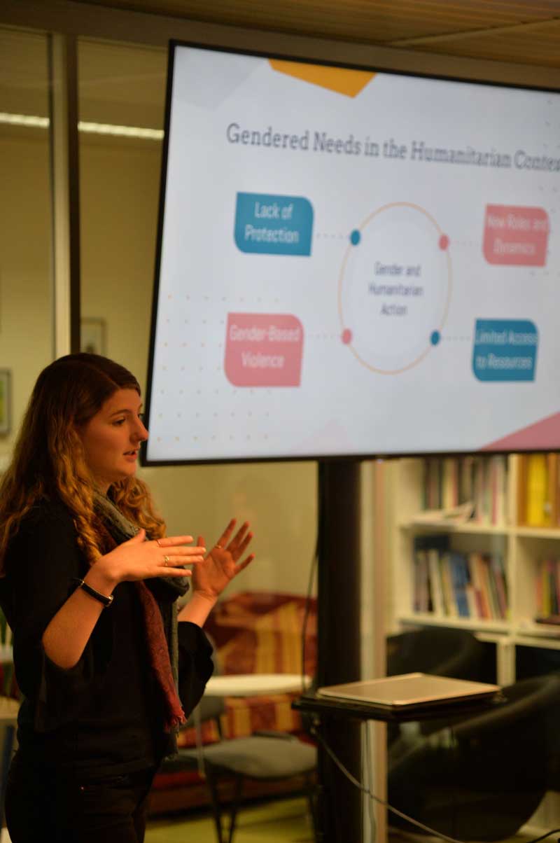 Jenna Thoretz giving a presentation in Switzerland