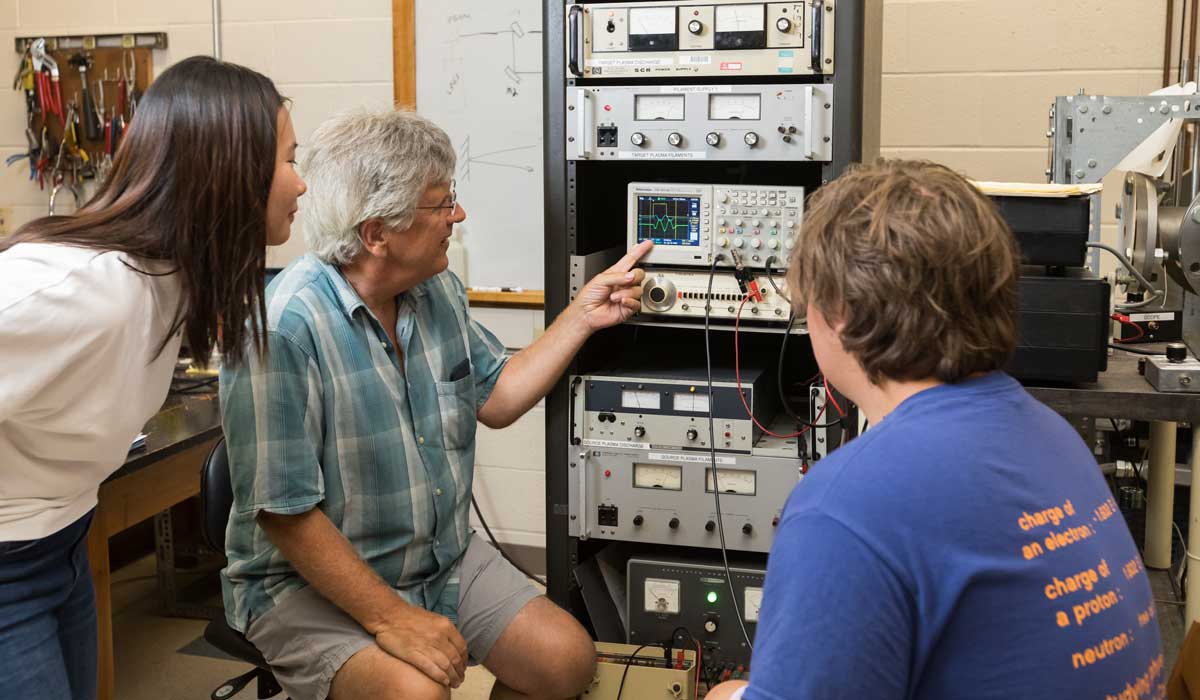 X-SIG students conducting research with professor Tim Good