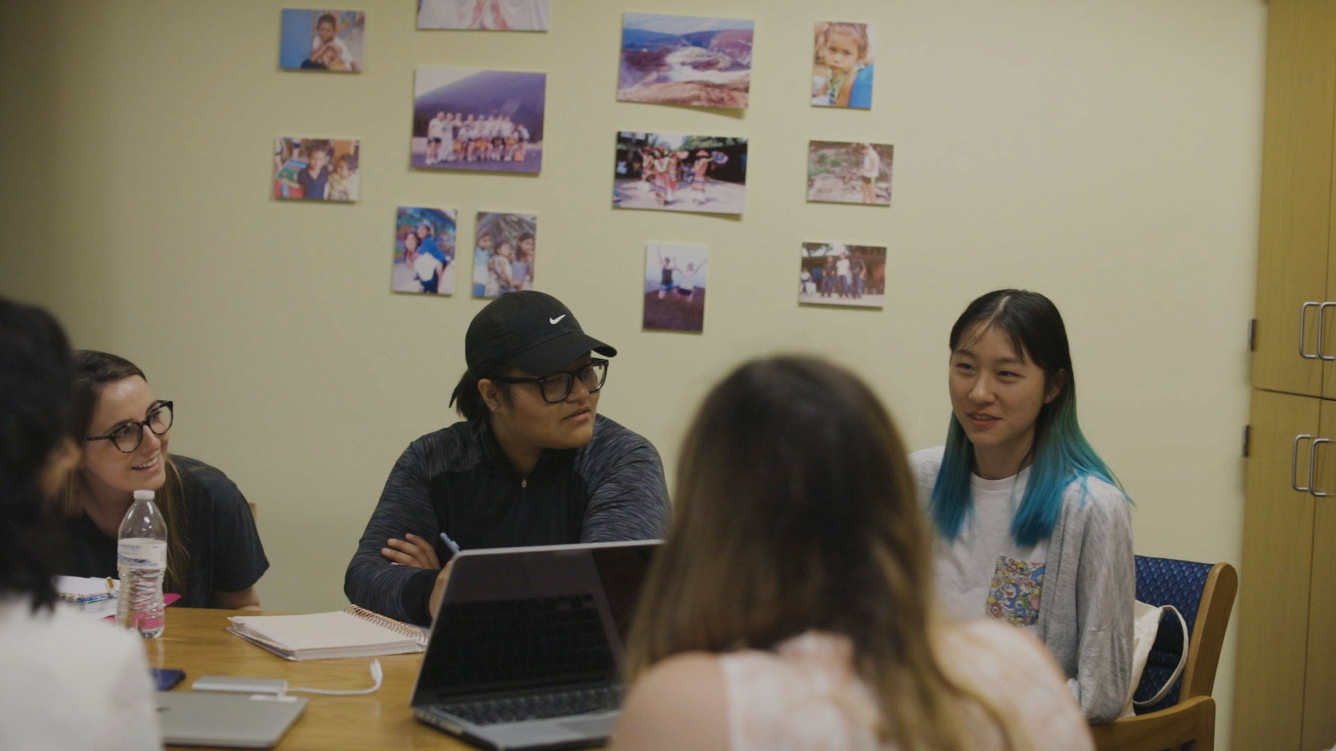 Xiaoxiao Taoli '20 in the classroom with other students