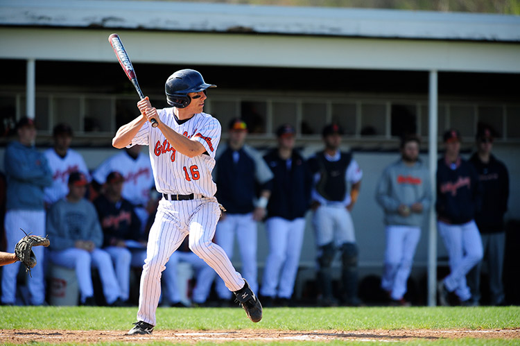 Posch7 at bat