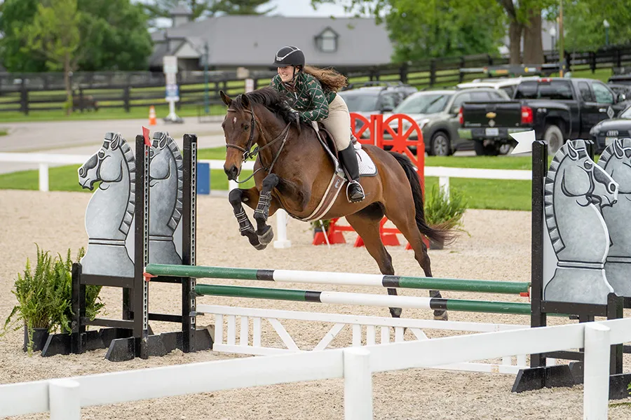 Noa Leibson ’20 competing at the Kentucky Horse Park