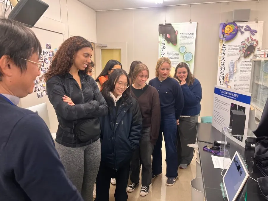 Eisenhower Institute undergraduate fellows in Japan studying the country’s approach to scientific research and policy.