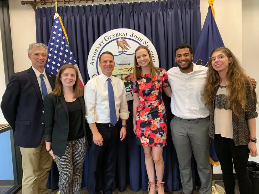 A group of students with then-Pennsylvania Attorney General Josh Shapiro.